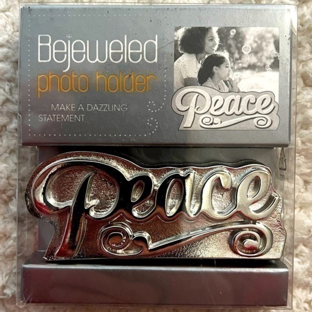 C.R. Gibson "Peace" Photo Holder